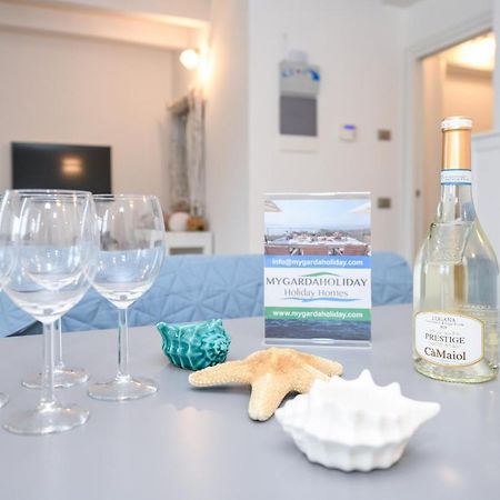 Borgo Gasparina Family Apartments Кастелнуово дел Гарда Екстериор снимка